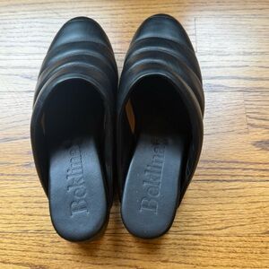 Beklina Ribbed Wedge shoes. Size 10.5. Black leather.